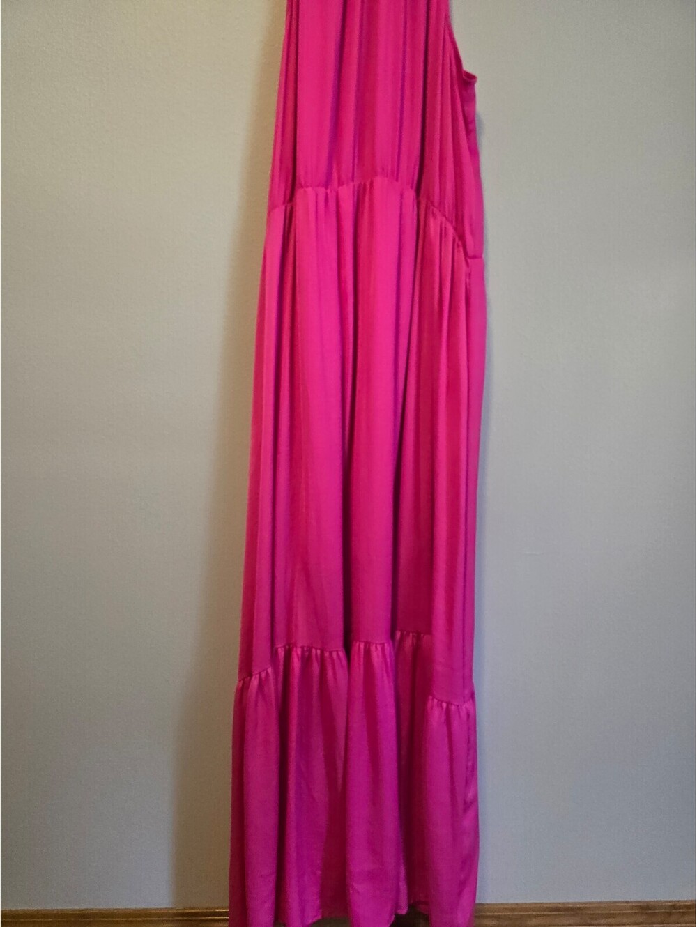 Worthington Women’s Hot Pink Halter Neck Tiered Ruffle MaxiDress (XXL) - Picture 2 of 7
